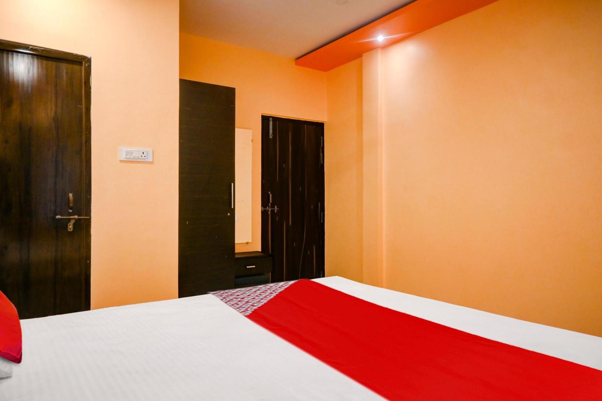 Hotel O Club Toronto Durg Ngoại thất bức ảnh