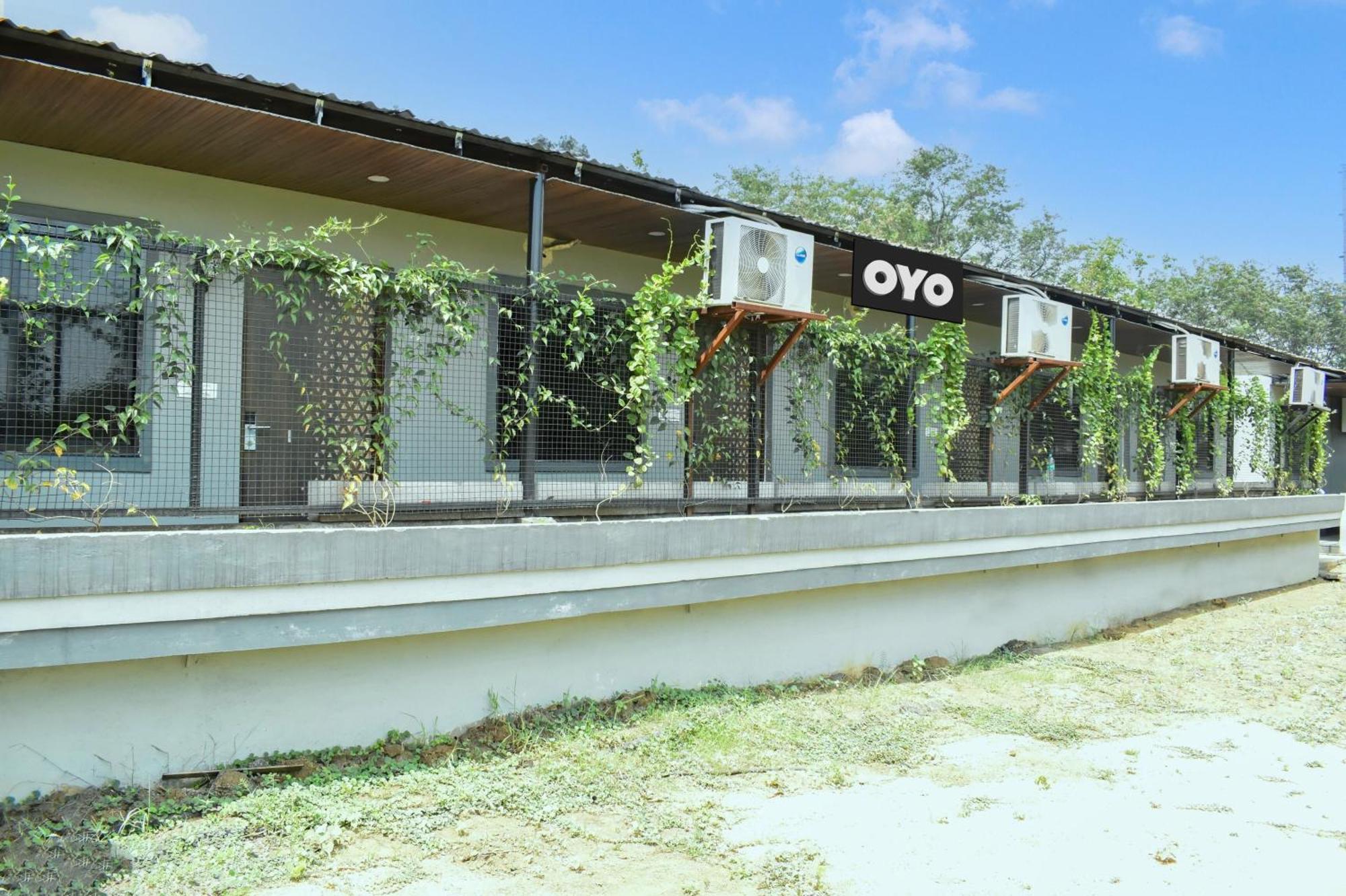 Hotel O Club Toronto Durg Ngoại thất bức ảnh