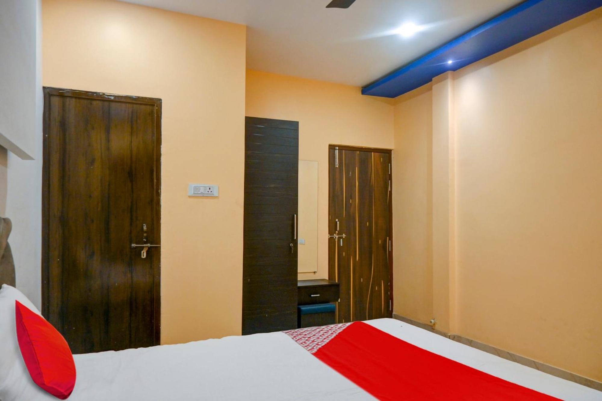 Hotel O Club Toronto Durg Ngoại thất bức ảnh
